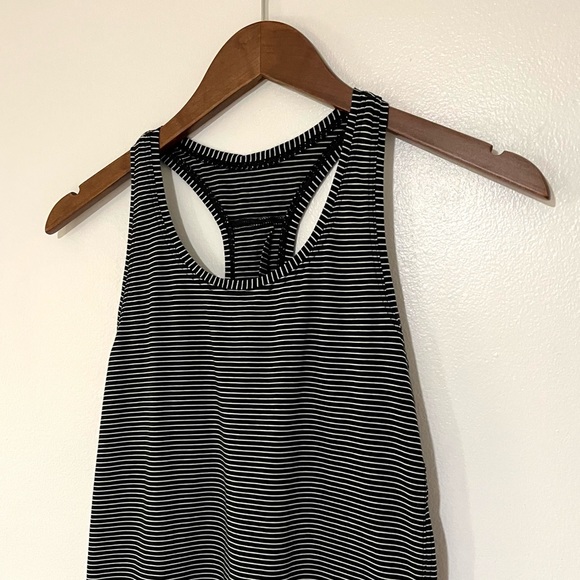 Lululemon Love Tank *Pleated in Modern Stripe Heathered Black White - Picture 7 of 9